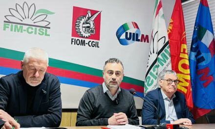 Ccnl Metalmeccanici. Fim Fiom Uilm: 8 ore di sciopero nazionale che potranno essere aumentate. Federmeccanica e Assistal riaprano il negoziato